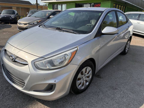 2017 Hyundai Accent SE