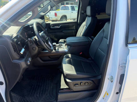2023 GMC Sierra 1500