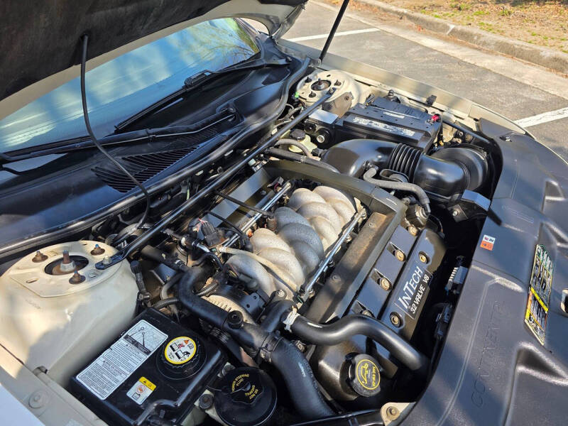 2002 Lincoln Continental