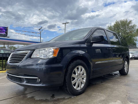 2013 Chrysler Town and Country for sale at Carmen's Auto Sales in Hazel Park MI