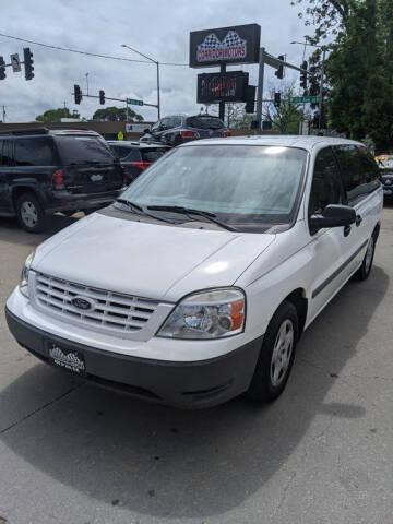 2005 Ford Freestar for sale at Corridor Motors in Cedar Rapids IA