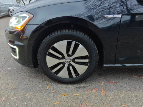 2019 Volkswagen e-Golf SEL Premium