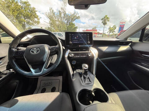 2021 Toyota Venza LE