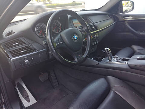 2012 BMW X6 M