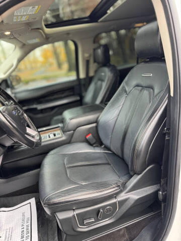 2020 Ford Expedition MAX Platinum