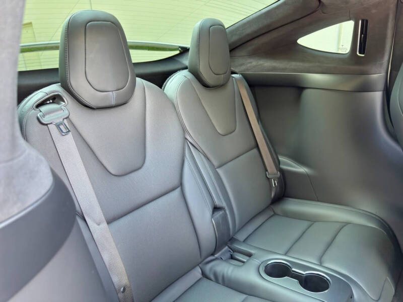 2023 Tesla Model X Standard Range