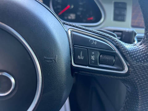 2012 Audi Q7 3.0T quattro S line Prestige