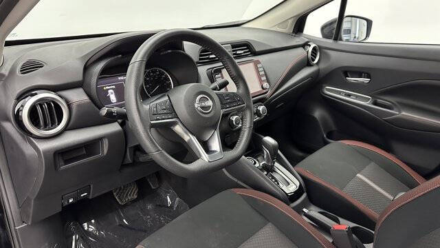 2025 Nissan Versa SR