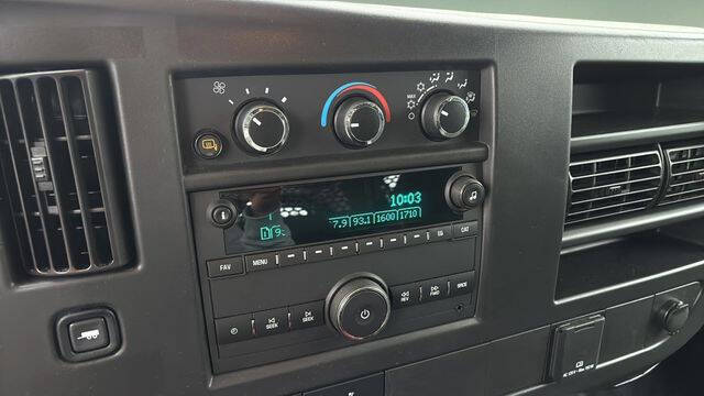 2024 GMC Savana 2500