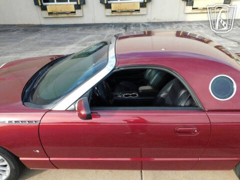 2004 Ford Thunderbird Deluxe