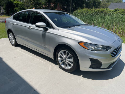 2019 Ford Fusion Hybrid for sale at D & R Auto Brokers in Ridgeland SC