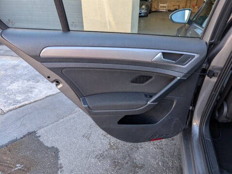 2015 Volkswagen e-Golf Limited Edition