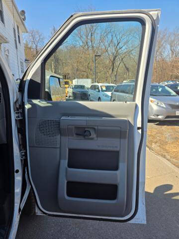 2012 Ford E-Series E-350 SD
