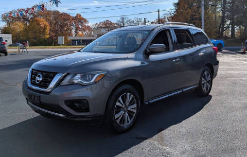 2017 Nissan Pathfinder S