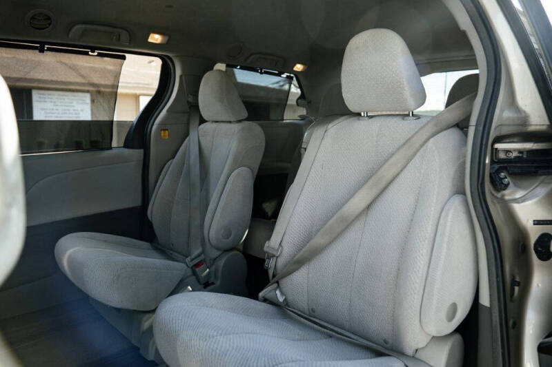 2011 Toyota Sienna