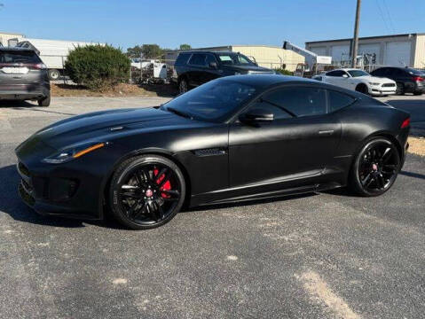 2017 Jaguar F-TYPE R