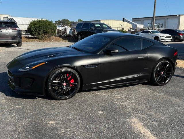 2017 Jaguar F-TYPE R