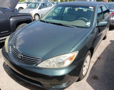2005 Toyota Camry for sale at Dixie Motors Inc. in Northport AL