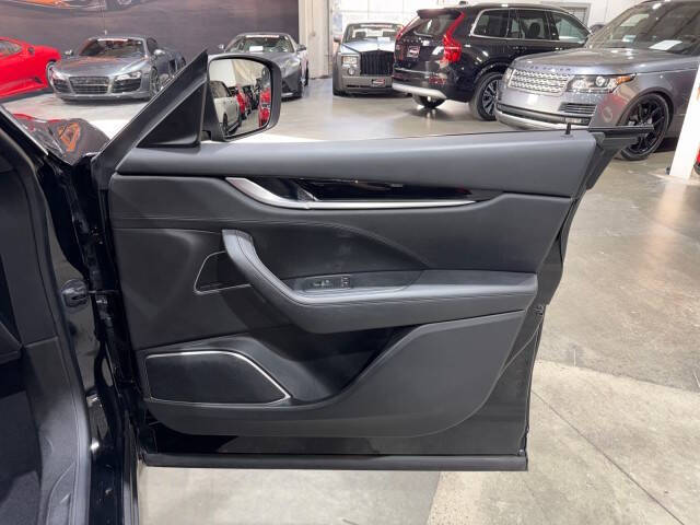 2017 Maserati Levante S