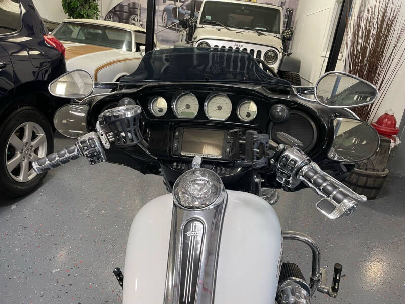 2017 Harley-Davidson Street Glide Special
