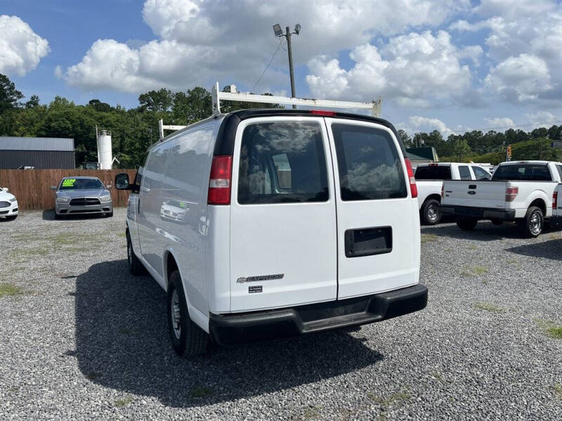 2017 Chevrolet Express 2500