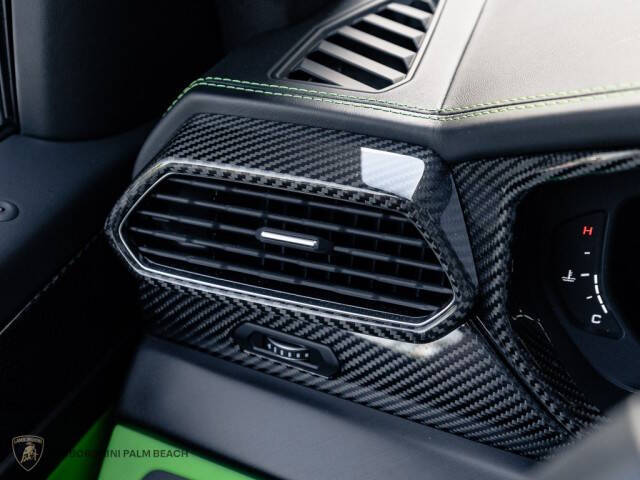 2022 Lamborghini Urus