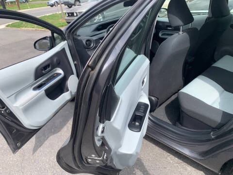 2012 Toyota Prius c Two