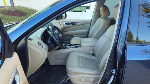 2016 Nissan Pathfinder Platinum