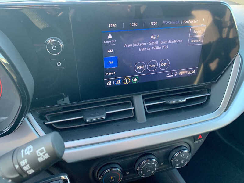 2024 Chevrolet Trax RS