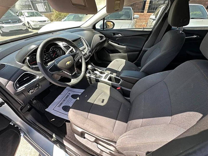 2017 Chevrolet Cruze LS Auto