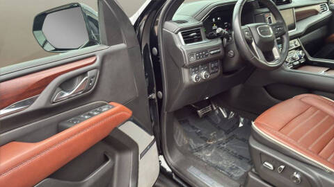 2023 GMC Yukon XL Denali Ultimate