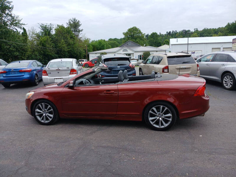 2011 Volvo C70 T5