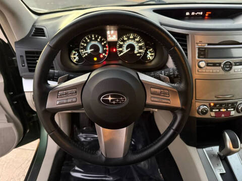 2010 Subaru Outback 2.5i Premium