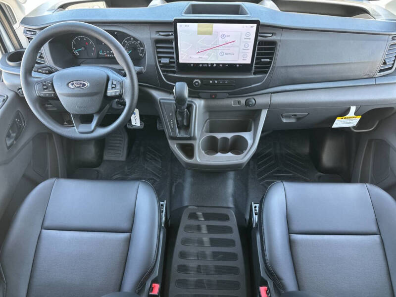 2025 Ford Transit