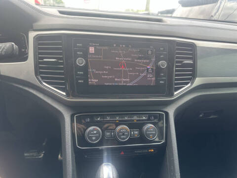 2020 Volkswagen Atlas Cross Sport V6 SEL R-Line 4Motion