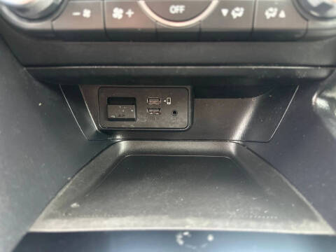 2018 Mazda MAZDA3 Touring