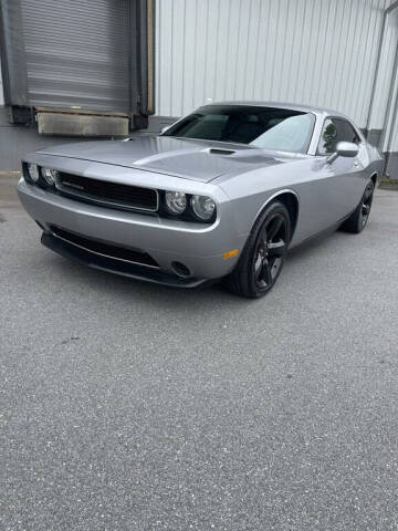 2013 Dodge Challenger SXT