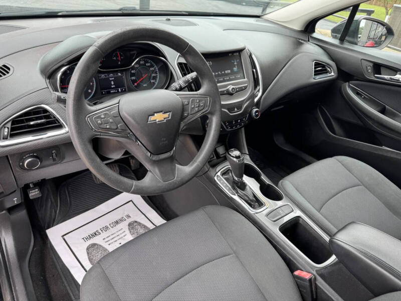 2018 Chevrolet Cruze LT Auto