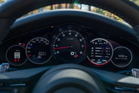 2023 Porsche Panamera Platinum Edition