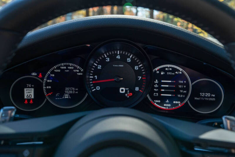 2023 Porsche Panamera Platinum Edition