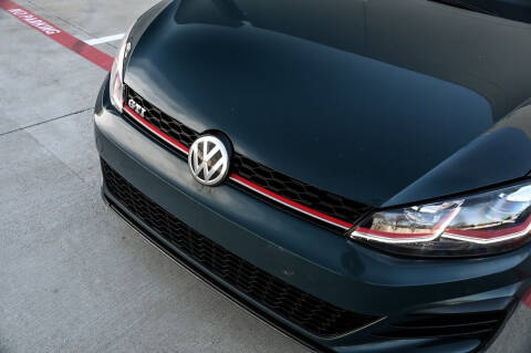 2018 Volkswagen Golf GTI S