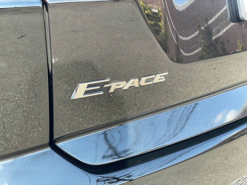 2019 Jaguar E-PACE P250