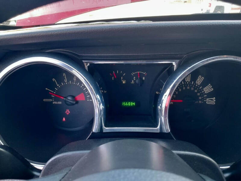 2009 Ford Mustang V6 Deluxe