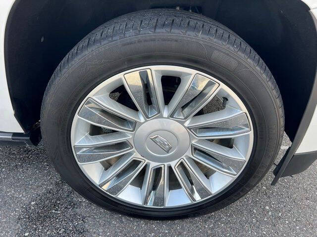 2019 Cadillac Escalade Platinum