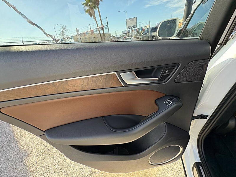 2013 Audi Q5 2.0T quattro Premium Plus