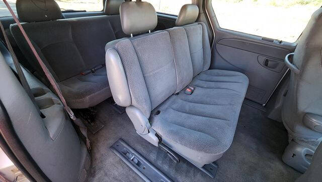 2005 Dodge Grand Caravan SE