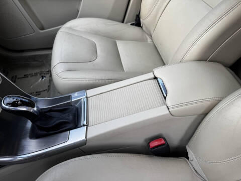 2015 Volvo XC60 T5 Drive-E Premier