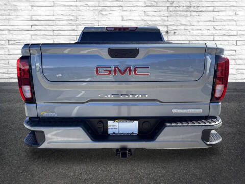 2025 GMC Sierra 1500 Elevation Standard