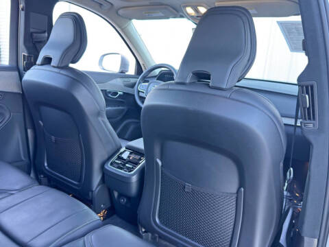 2024 Volvo XC90 B6 Ultimate Bright Theme 7P