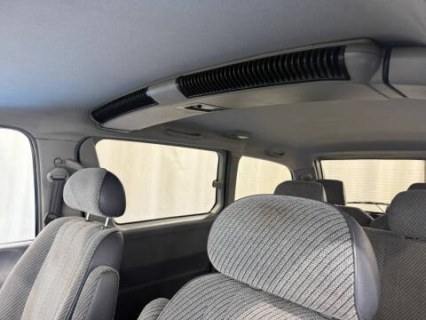 1995 Toyota Previa DX